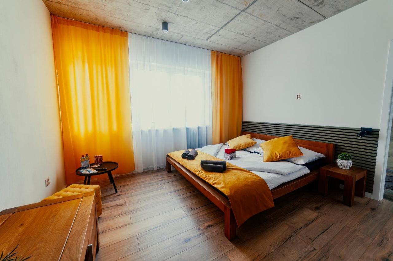 Bird House Hotel Presov Exterior photo